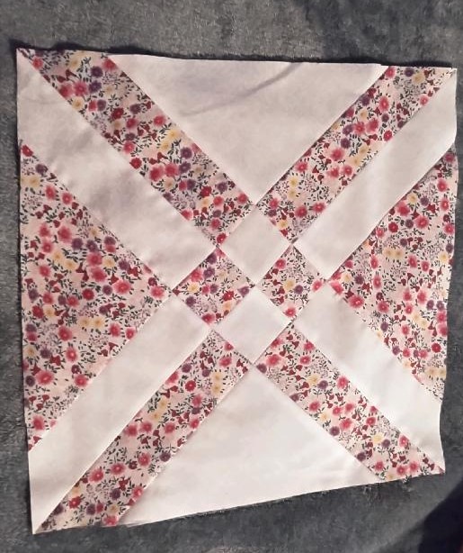 Arrowhead block